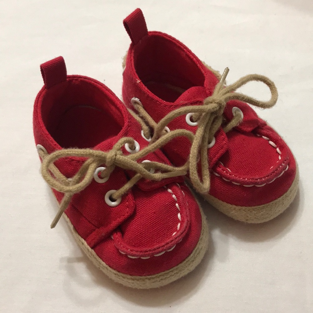 Soft sole Lace up Canvas shoe